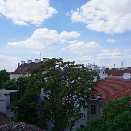 Apartamento Augartenblick Penthauscombo 15/16 - Blick Zum Riesenrad Viena Exterior foto