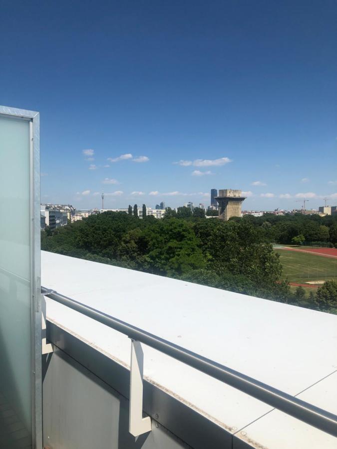 Apartamento Augartenblick Penthauscombo 15/16 - Blick Zum Riesenrad Viena Exterior foto