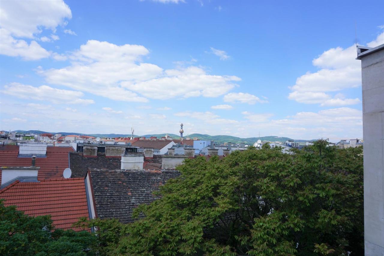 Apartamento Augartenblick Penthauscombo 15/16 - Blick Zum Riesenrad Viena Exterior foto