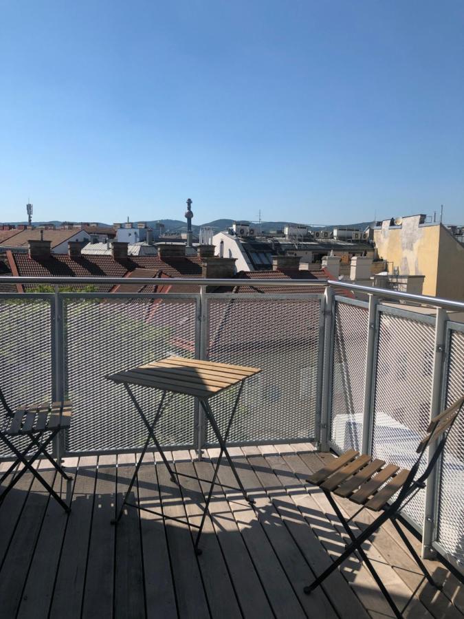 Apartamento Augartenblick Penthauscombo 15/16 - Blick Zum Riesenrad Viena Exterior foto