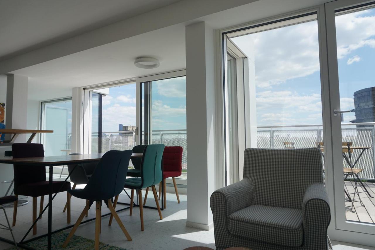 Apartamento Augartenblick Penthauscombo 15/16 - Blick Zum Riesenrad Viena Exterior foto